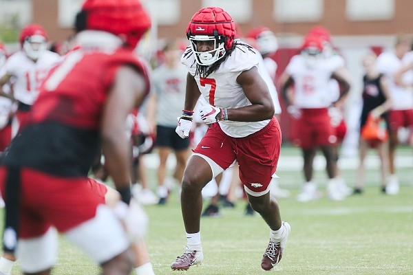 Arkansas tight end Trey Knox (7) practices, Saturday, August 6, 2022 during a football practice at University of Arkansas practice football field in Fayetteville.