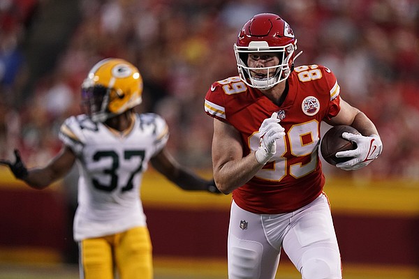 Chiefs honor Len Dawson during preseason finale vs Packers