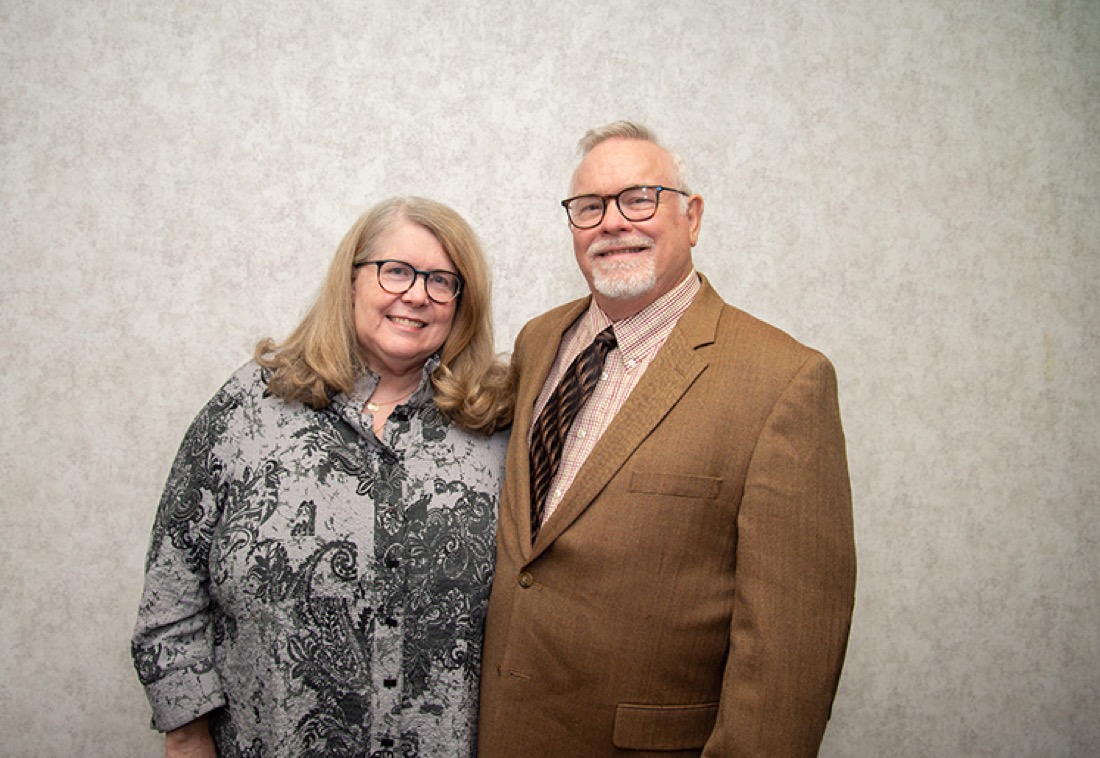 Rae and Bill Bond