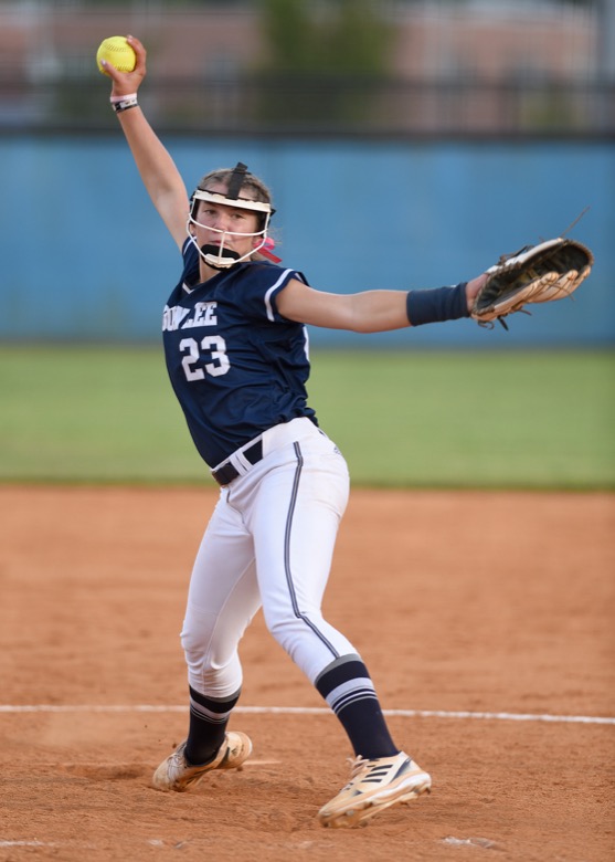 Staff photo by Matt Hamilton / Gordon Lee (23) Abby Logan fires a pitch in relief on Tuesday, August 30, 2022 at Ringgold High School.