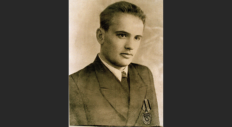 FILE - In this undated photo obtained from the Kommsomol Young Communist League, Mikhail Gorbachev poses for a picture at the age of 19, wearing the Red Banner of Labor medal he received for driving a harvest combine on the plains of southern Russia. Russian news agencies are reporting that former Soviet President Mikhail Gorbachev has died at 91. The Tass, RIA Novosti and Interfax news agencies cited the Central Clinical Hospital. (Kommsomol, Young Communist League via AP, File)