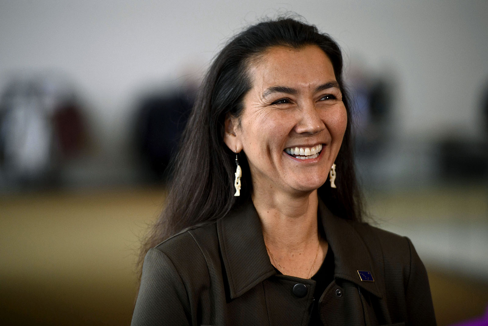 Alaska Native Peltola celebrates win - Vimarsana News