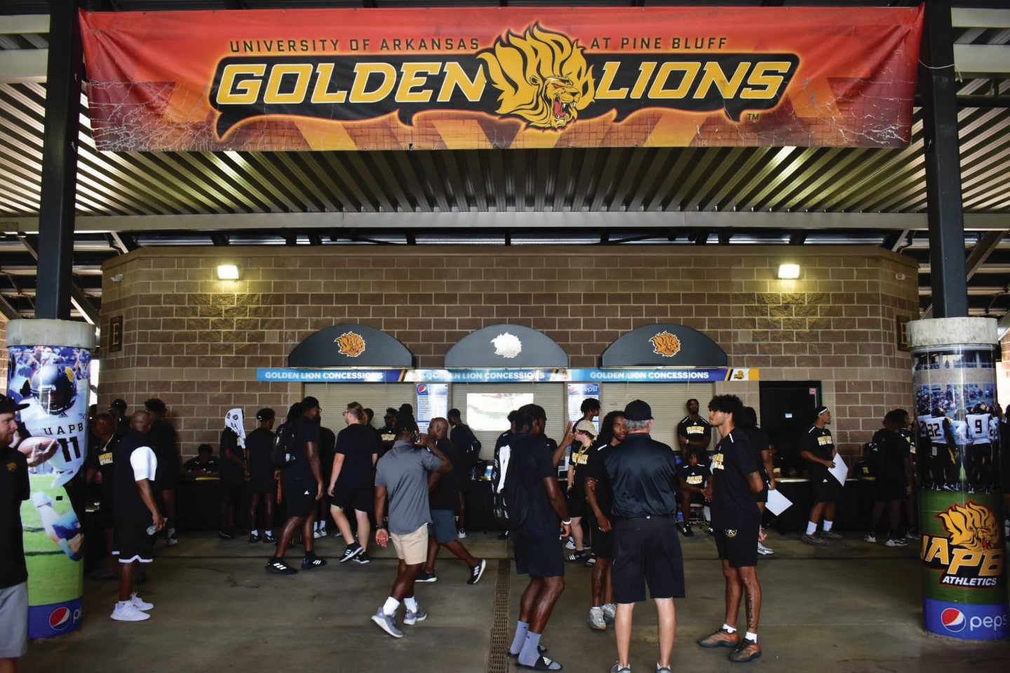 UAPB football, Pine Bluff Corvette Club announce NIL partnership