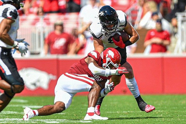 WholeHogSports - Early stop not enough for Hogs