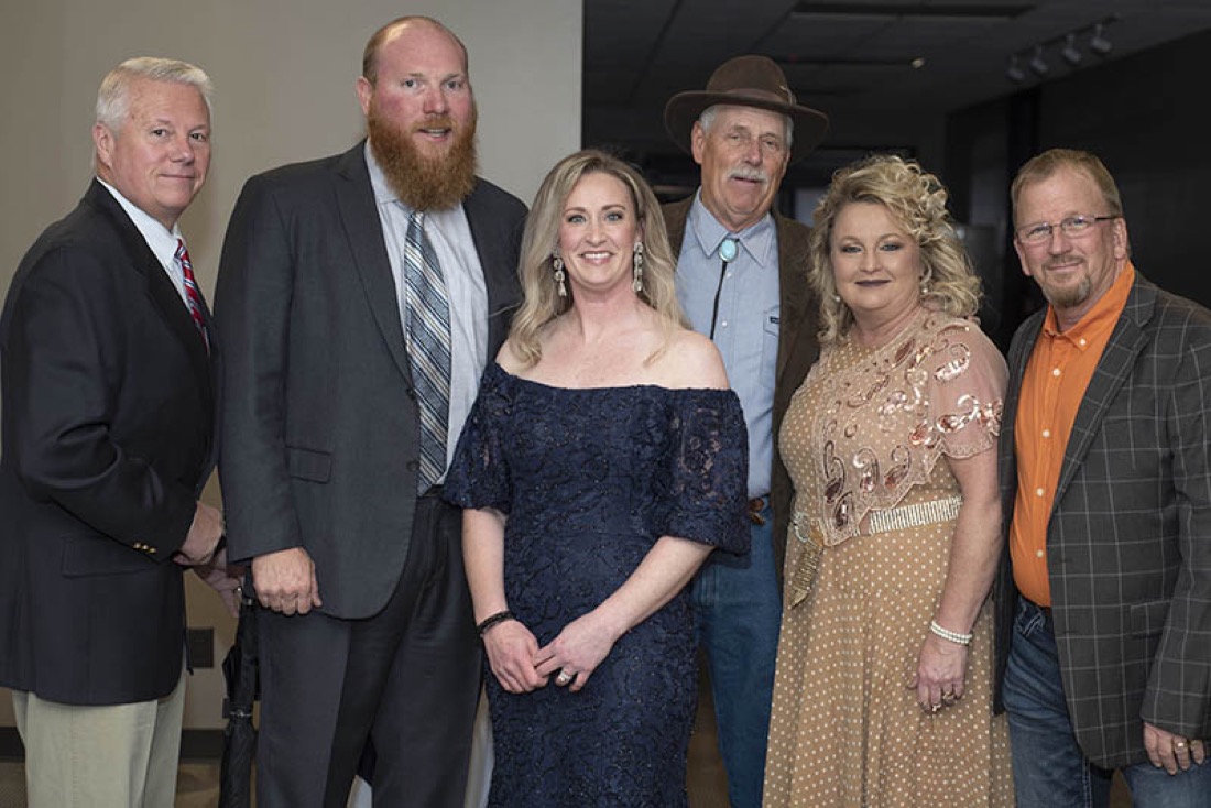 Don Stultz, David & Heather Tucker, Dave Gilbert and Sharon & Kevin Evans