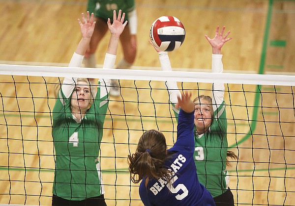 Blair Oaks volleyball posts victory against Hermann - Vimarsana News