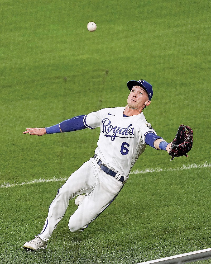 Perez has 4 hits, Royals beat AL Central champion Guardians