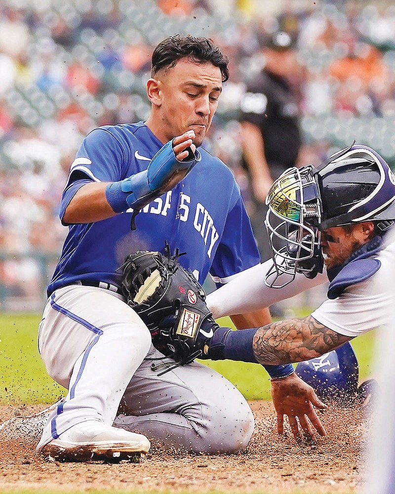 Witts Go-ahead Double In 8th Lifts Royals Past Tigers, 3-2 | Fulton Sun