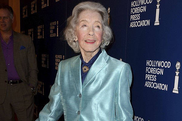 Actor Marsha Hunt dies at 104 - Vimarsana News