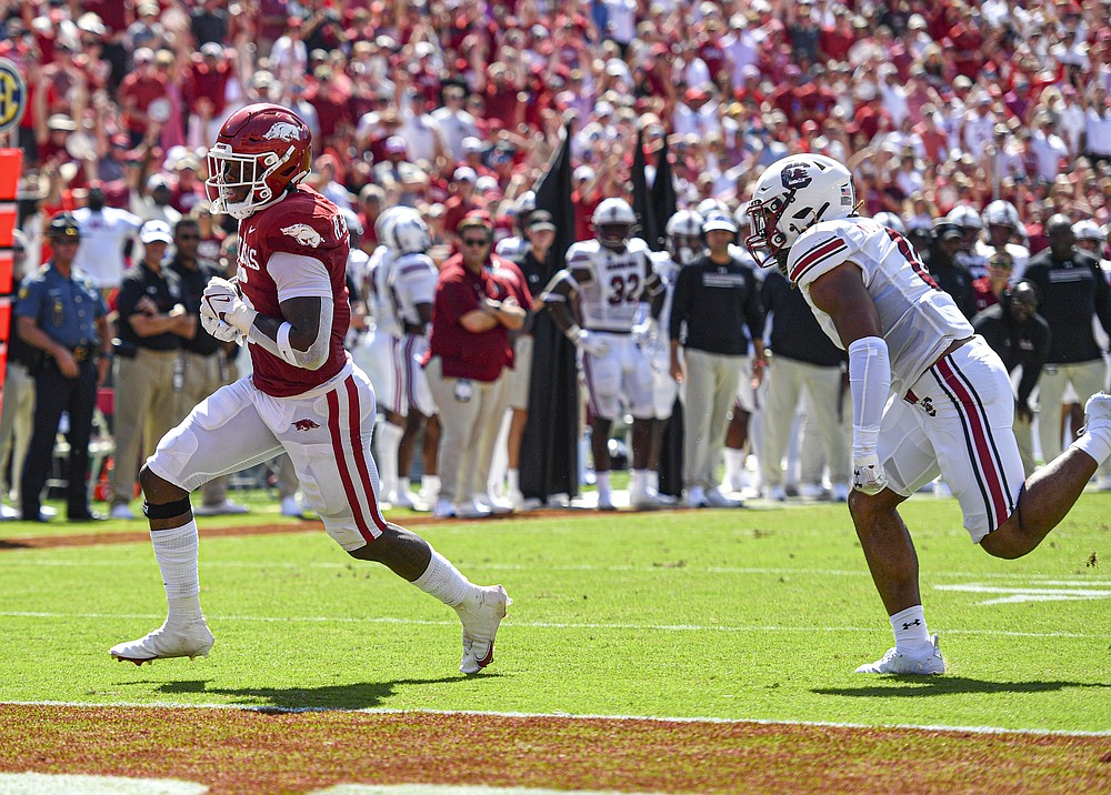 Arkansas Defeats South Carolina 44-30 | The Arkansas Democrat-Gazette ...