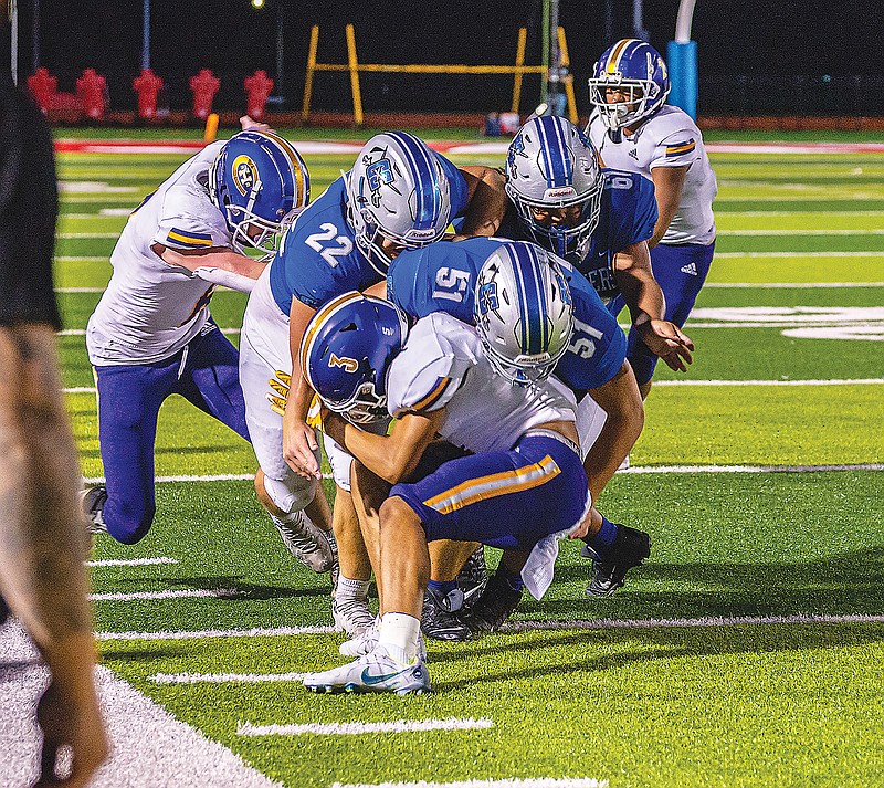 Capital City tops Hickman 3526 to stay unbeaten Jefferson City News