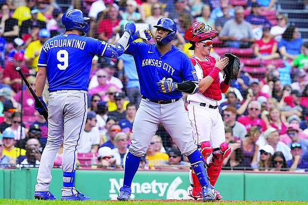 Devers' four hits, three RBI carry Red Sox past Royals - Vimarsana News