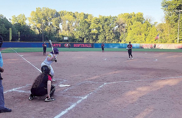 Two-out runs lead Jefferson City softball past Hickman - Vimarsana News
