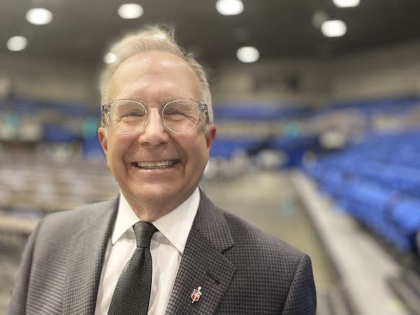 United Methodist Bishop who oversees Arkansas will request permission to retire - Vimarsana News