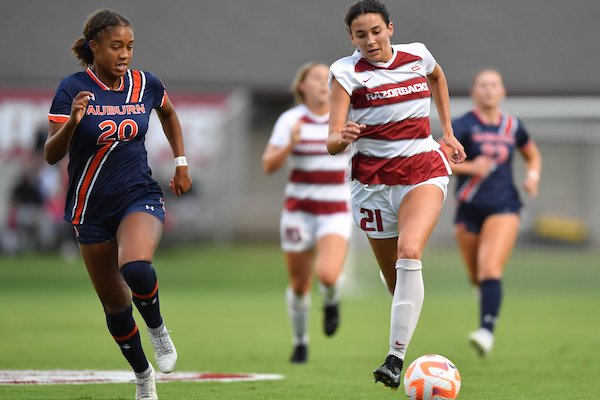 Arkansas soccer to host struggling Texas A&M squad