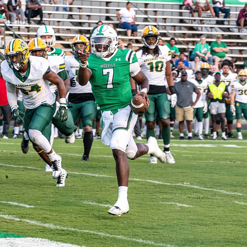 University of Arkansas at Monticello Boll Weevils DeQuan Street runs the ball toward the endzone during Saturday's game against Arkansas Tech University. (Special to The Commercial/UAM Sports Department)