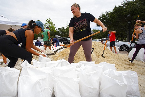 Hurricane Ian nears Cuba on path to strike Florida as Category 4 - Vimarsana News