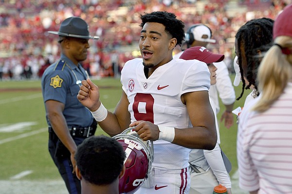 Both QBs are unable to see end - Vimarsana News