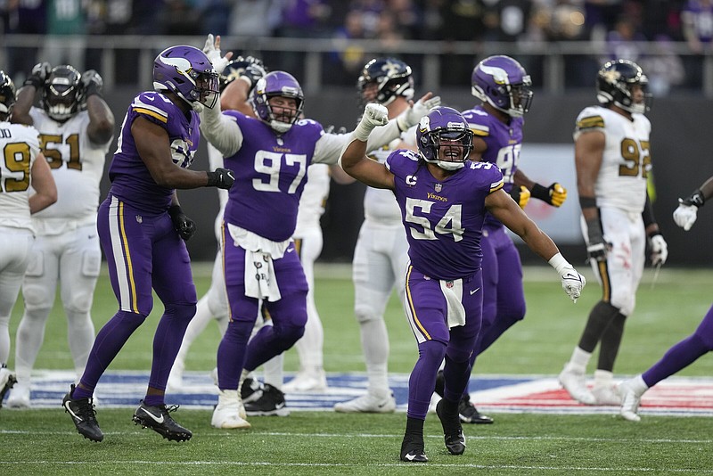 NFL London game: Minnesota Vikings hold off New Orleans Saints in ending  for the ages at Tottenham Hotspur Stadium