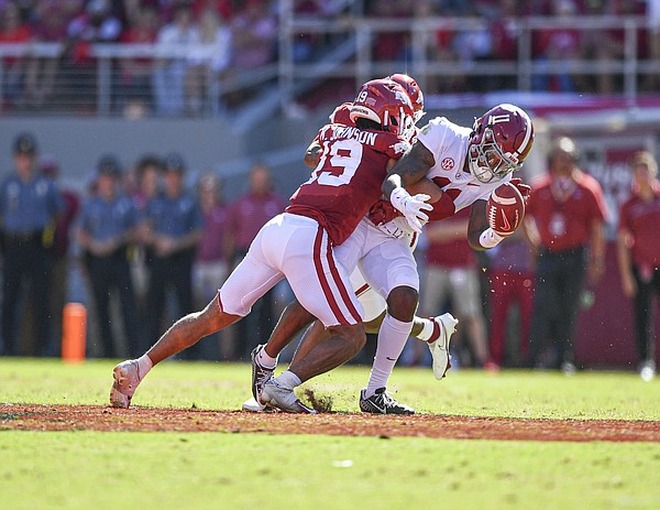 Hogs Turn To ‘shells’ For Practice | The Arkansas Democrat-Gazette ...