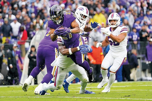 Allen rallies Bills to win after Ravens' 4th-down try fails