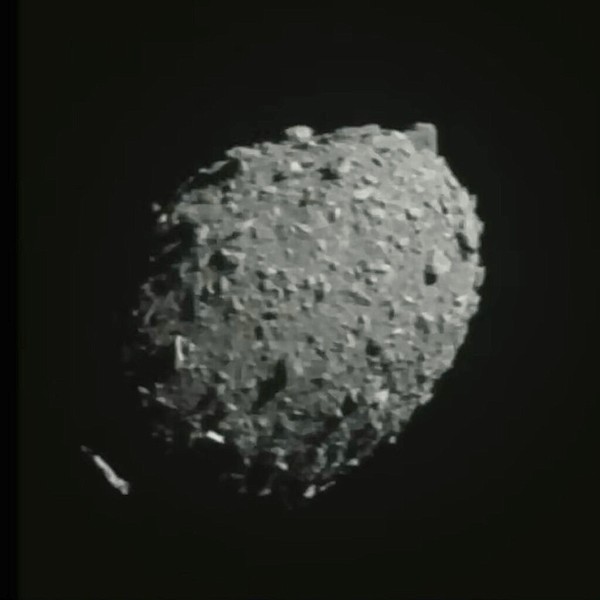 Smashing success: NASA asteroid strike results in big nudge - Vimarsana News