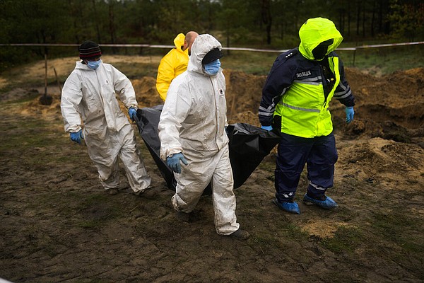Bodies exhumed from mass grave in Ukraine's liberated Lyman - Vimarsana News