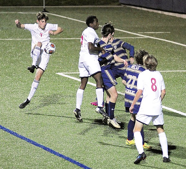 Two second-half goals lift Jefferson City past Helias - Vimarsana News