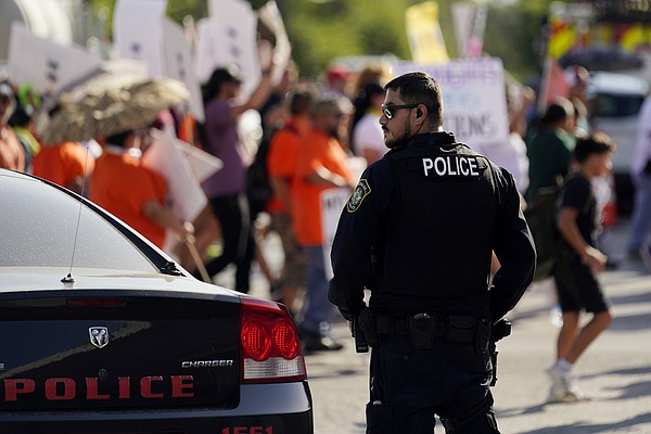 Uvalde school chief plans to resign after community outrage - Vimarsana News