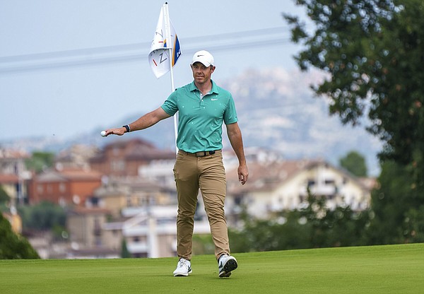 McIlroy playing to regain world's No. 1 ranking - Vimarsana News