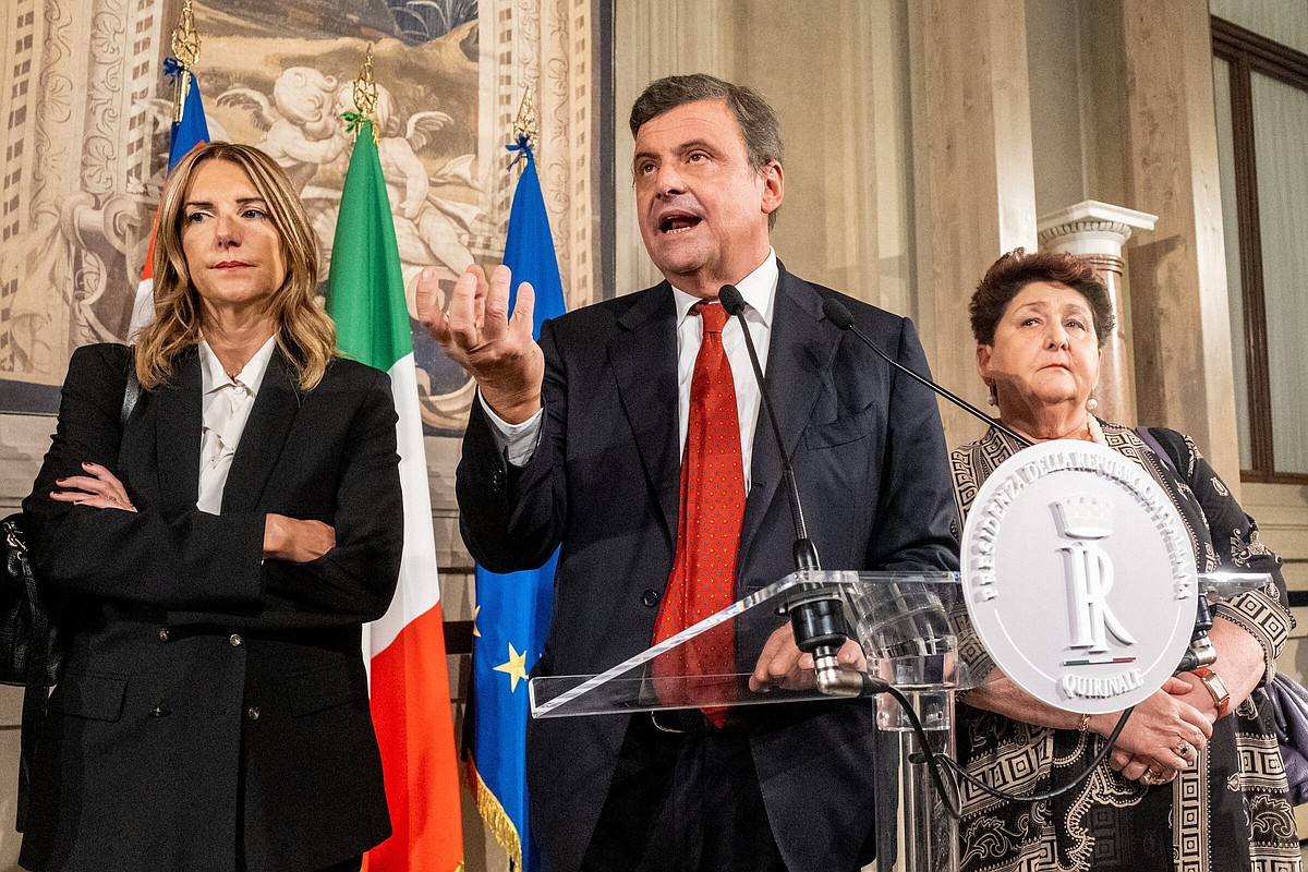 Right-wing feud threatens Italian unity