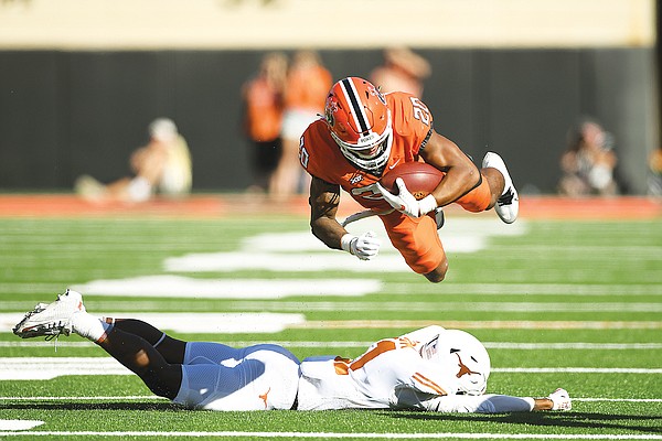 Top 25 Takeaways: Clemson clears CFP path; 3 unbeatens fall - Vimarsana News