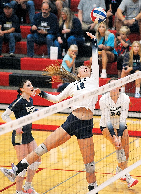 Helias sweeps Bolivar in district volleyball semifinals Jefferson