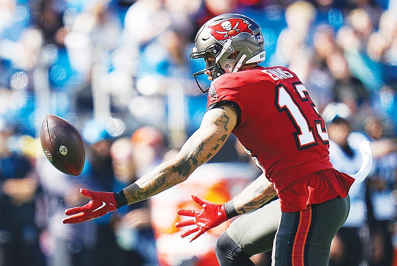 NFL says officials didn't get Mike Evans' autograph after Panthers