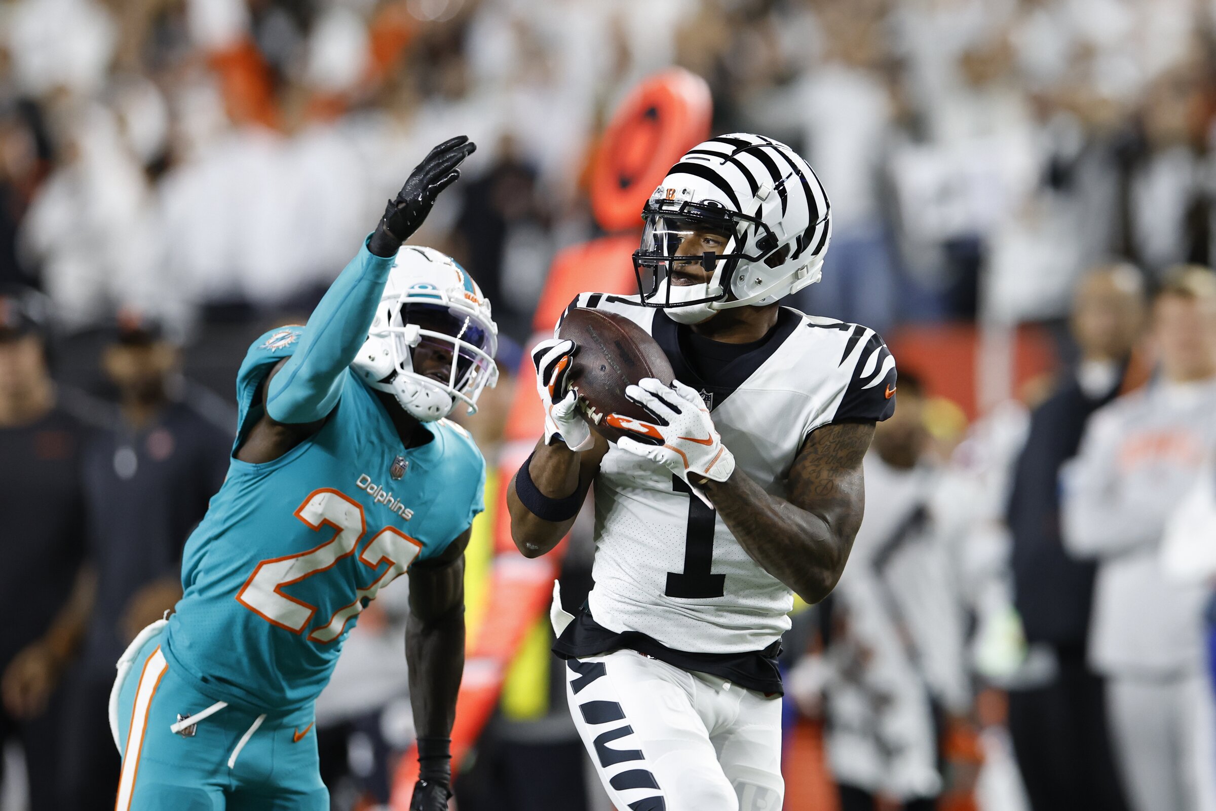 Bengals coach mum on hip injury to star WR Ja'Marr Chase