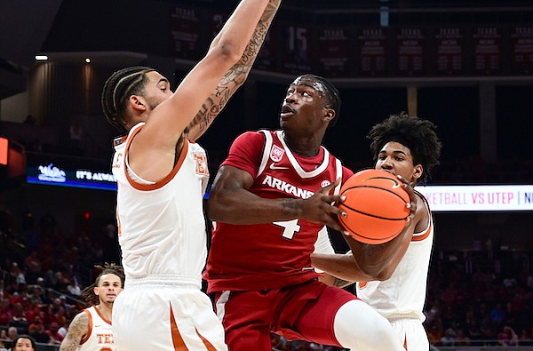 Photo of Davonte Davis Dunk Brings Back Big Memories for Many Razorback  Fans - Sports Illustrated All Hogs News, Analysis and More