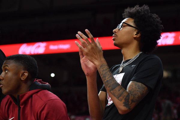 WholeHogSports - Arkansas vs. San Diego State at Maui Invitational