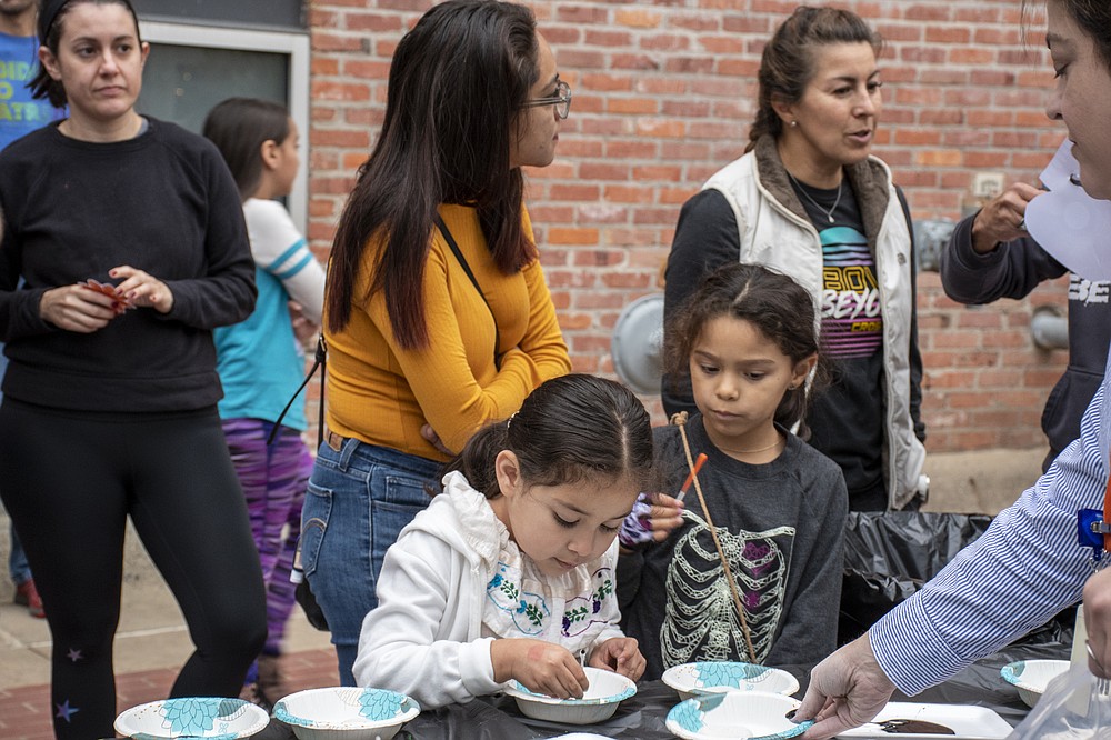 CALS, Mexican Consulate mark Day of the Dead