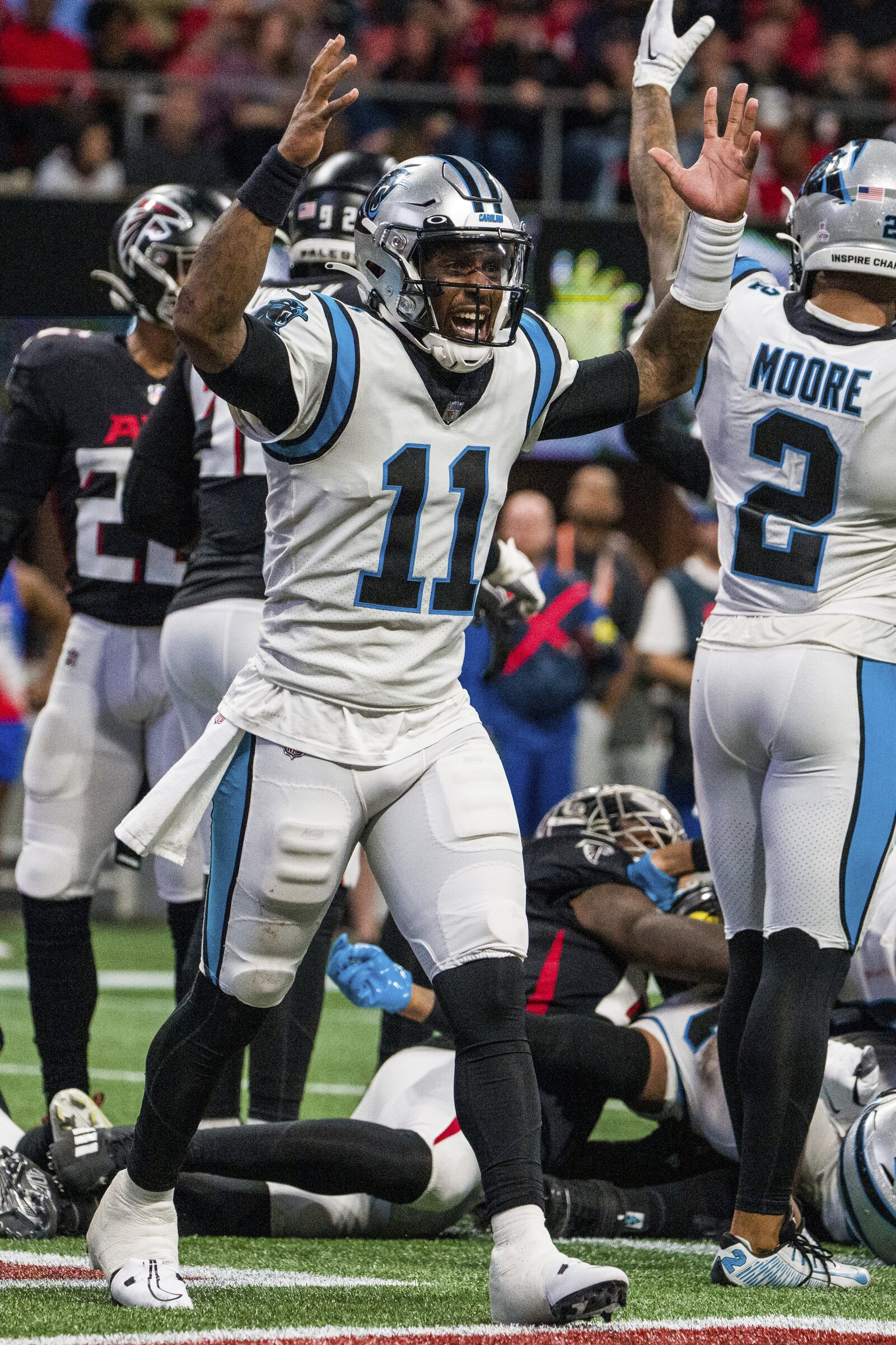 Walker, Panthers look to bounce back vs 1st-place Falcons