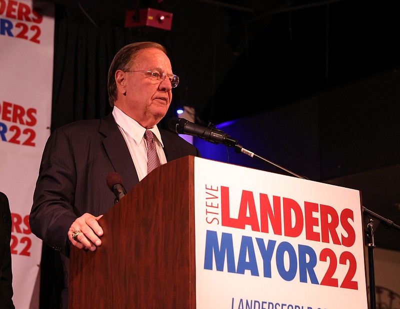 Little Rock mayoral candidate Steve Landers addresses supporters to concede the race at a campaign watch party at the Next Level Events venue Tuesday, Nov. 8, 2022. See more photos at arkansasonline.com/119electionnight/ (Arkansas Democrat-Gazette/Colin Murphey)