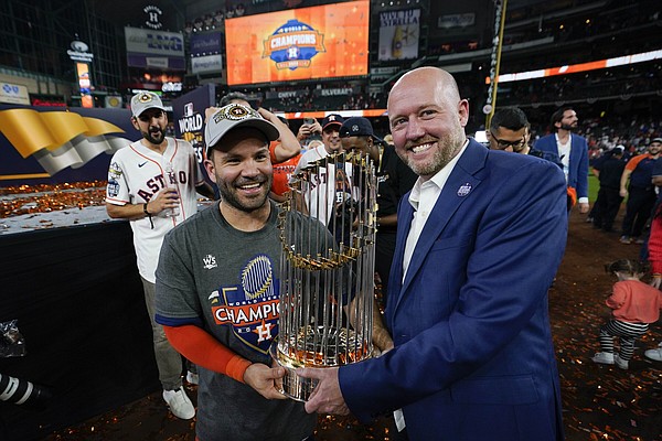 Click won't return as Astros GM - Vimarsana News