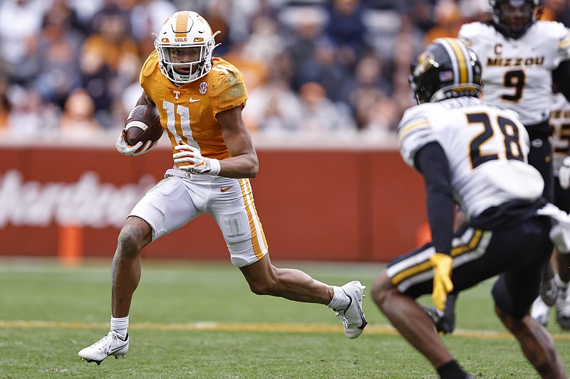 Tennessee wide receiver Jalin Hyatt, who leads the SEC in receptions, receiving yards and touchdown catches, was not recruited by South Carolina, his hometown team.
(AP/Wade Payne)