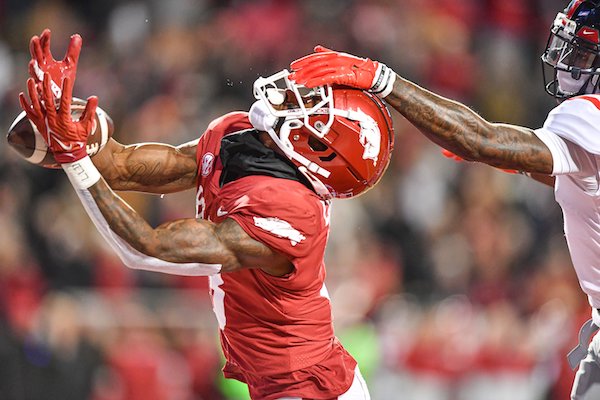 WholeHogSports - Super Bowl has SEC, Razorback ties