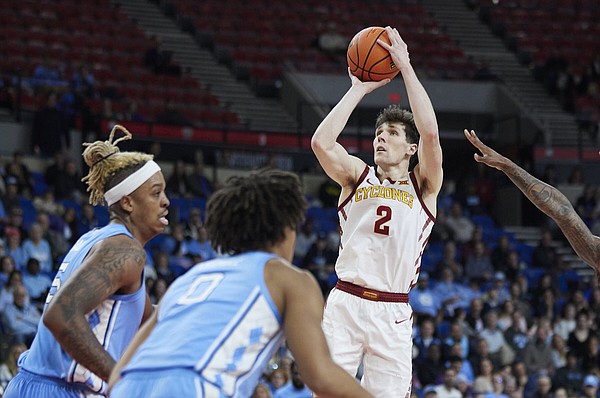 Cyclones rally, take down No. 1 Heels - Vimarsana News