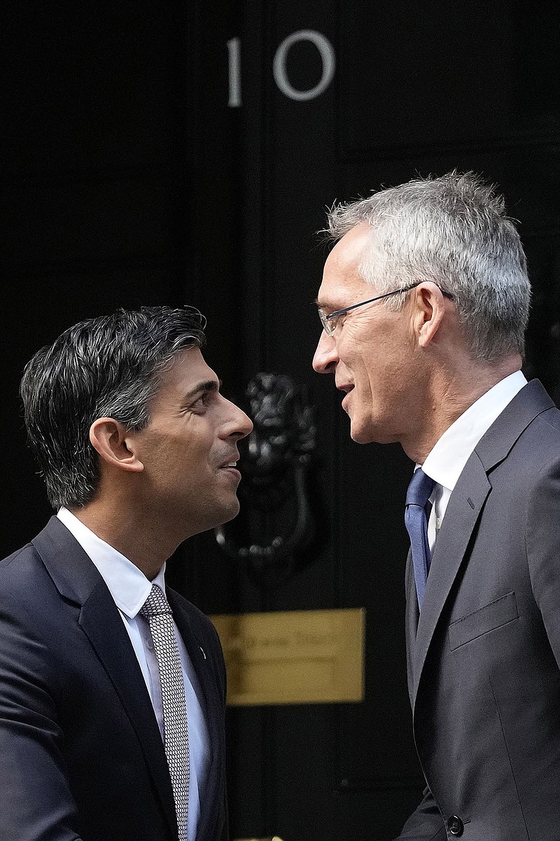 British Prime Minister Rishi Sunak (left) meets with NATO Secretary-General Jens Stoltenberg at 10 Downing Street in London earlier this month.
(AP/Frank Augstein)