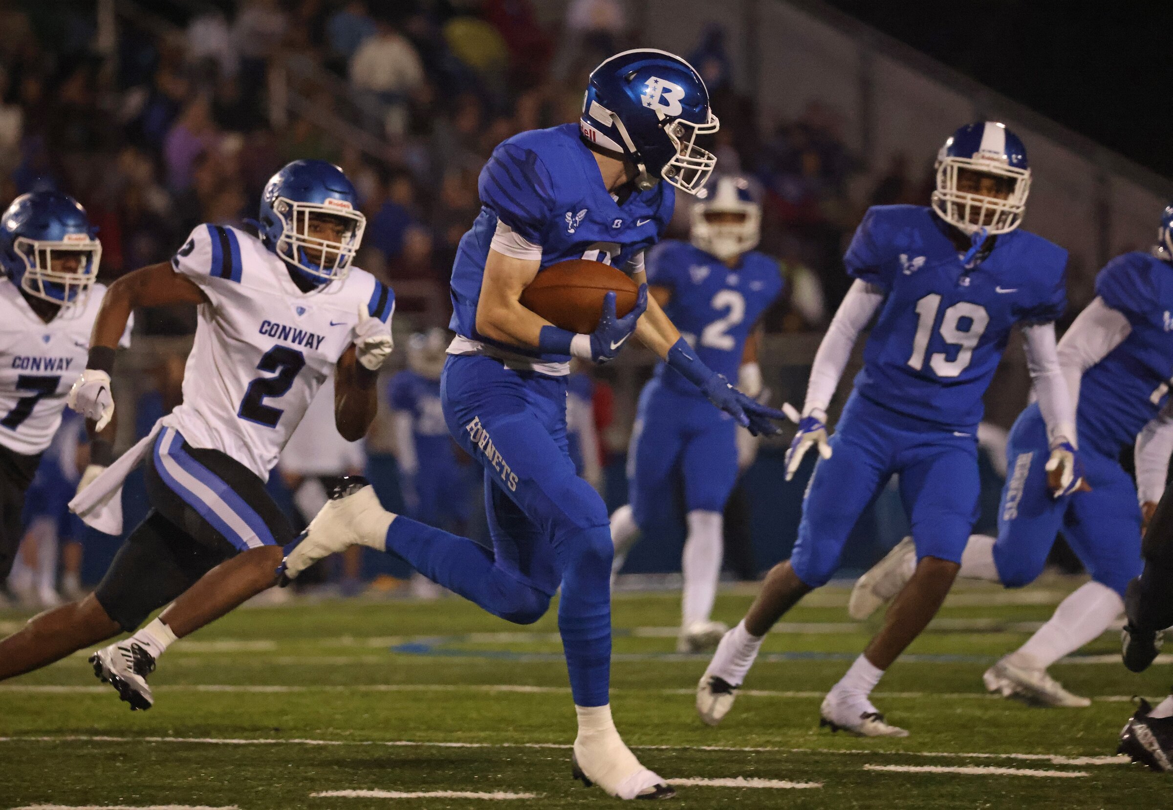 PREP FOOTBALL: Bryant runs away from Conway - Vimarsana News