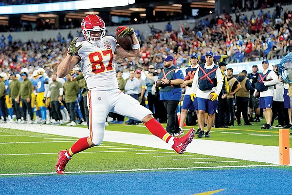 Chiefs face Rams for first time since epic 2018 game