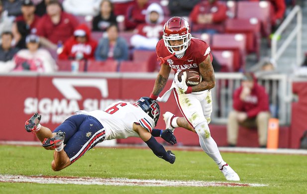 Arkansas WR to skip bowl; Hornsby in portal - Vimarsana News