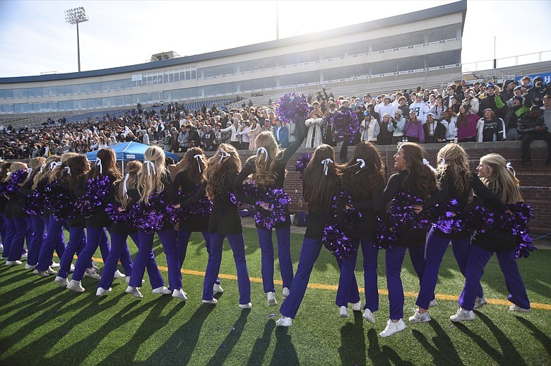 Lipscomb Academy, Friendship Christian cap perfect seasons on first day of  BlueCrossBowl