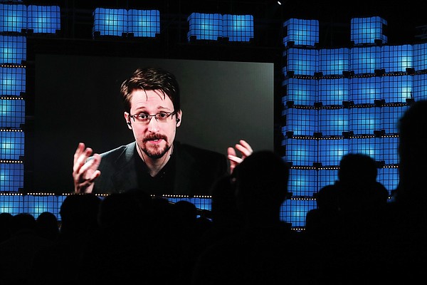 Snowden Receives Russian Passport Takes Citizenship Oath Chattanooga 